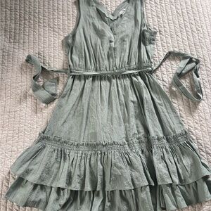 NWOT Calvin Klein light green women’s dress